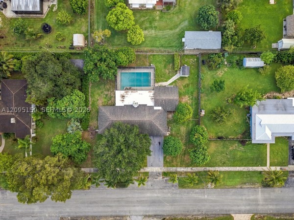 434 Nw 20th St Property Photo 48