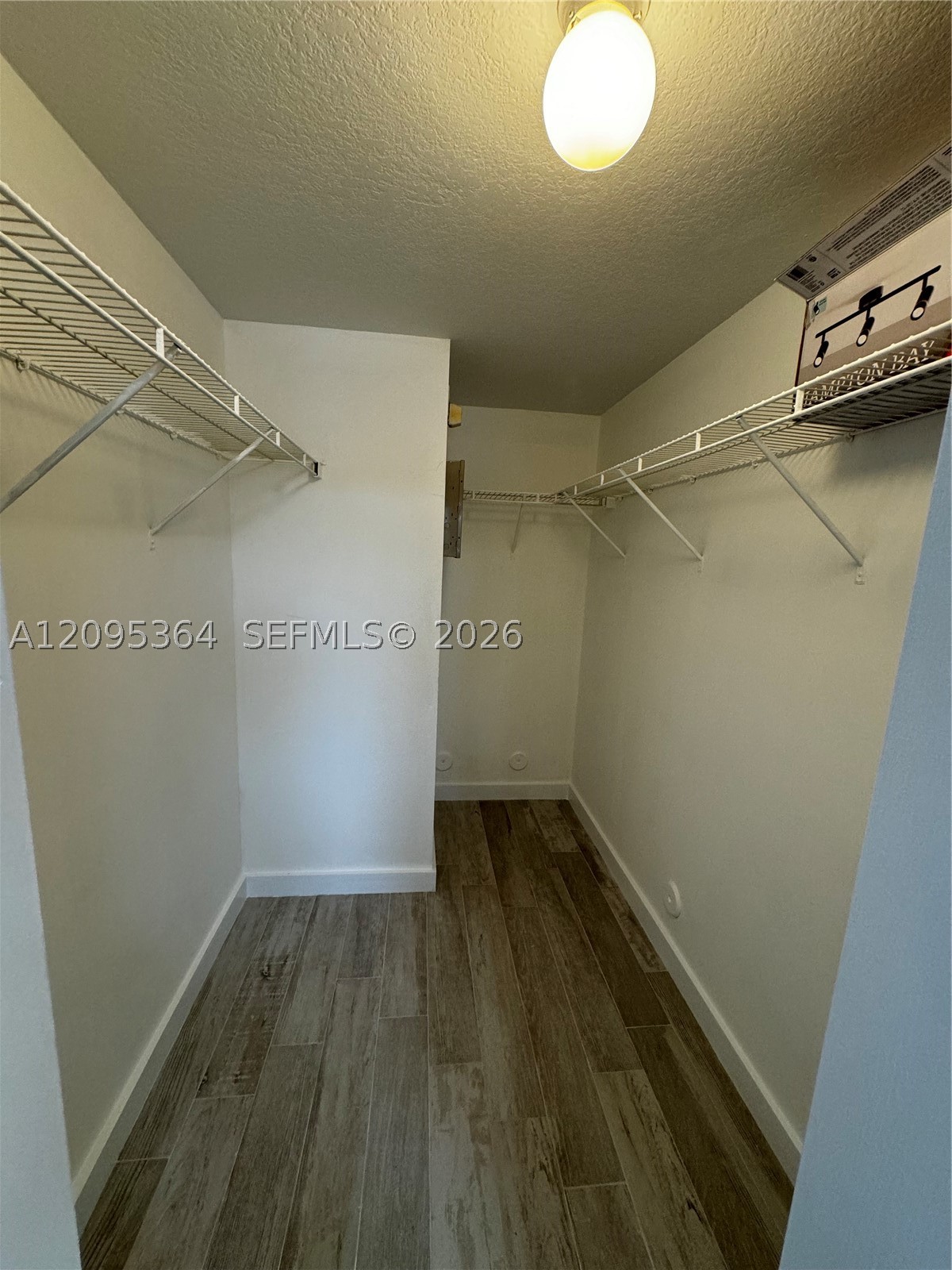 2650 Se 12th Pl 105 Property Photo 8