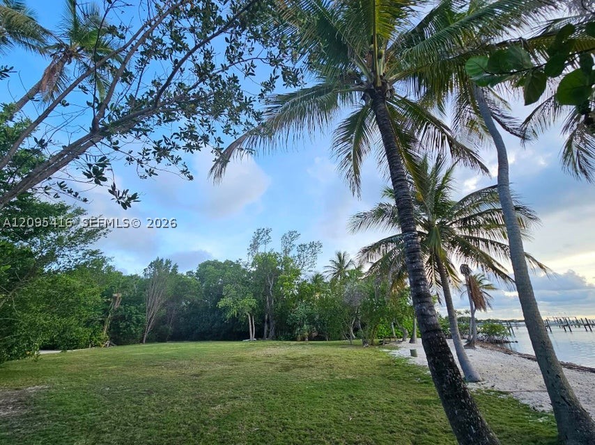 54 Sunset Rd Property Photo 12