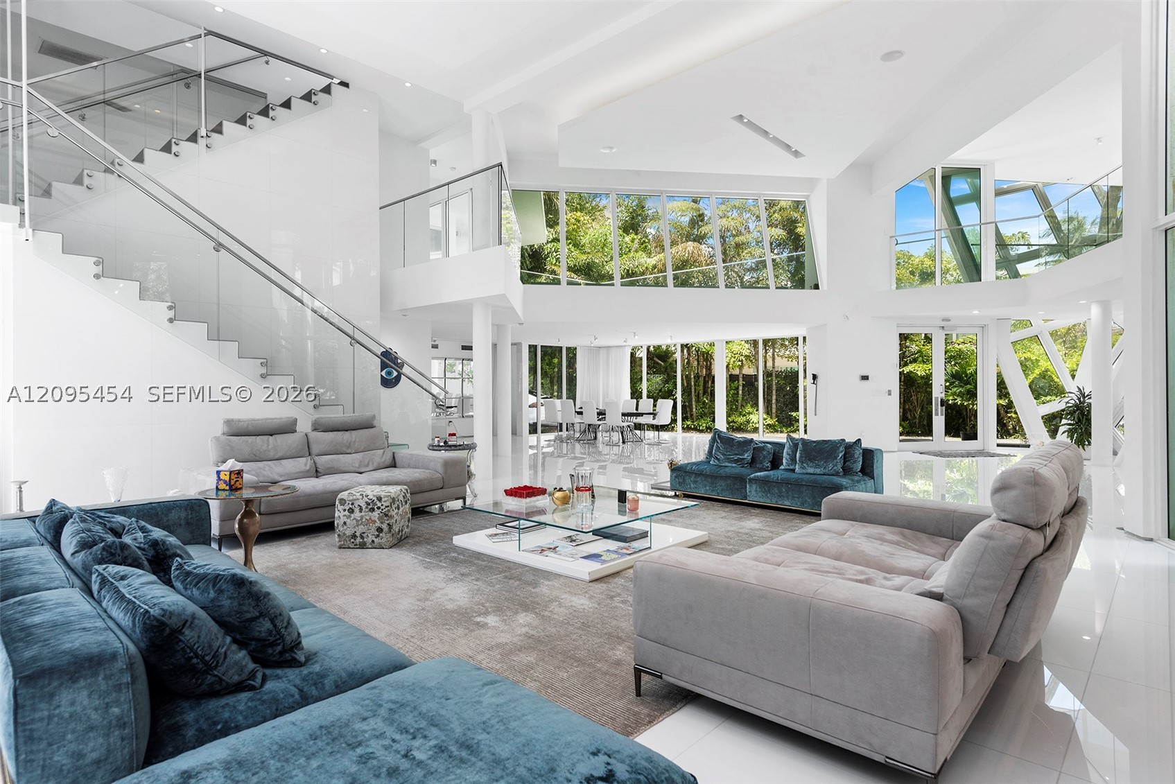 480 Ocean Blvd Property Photo 3