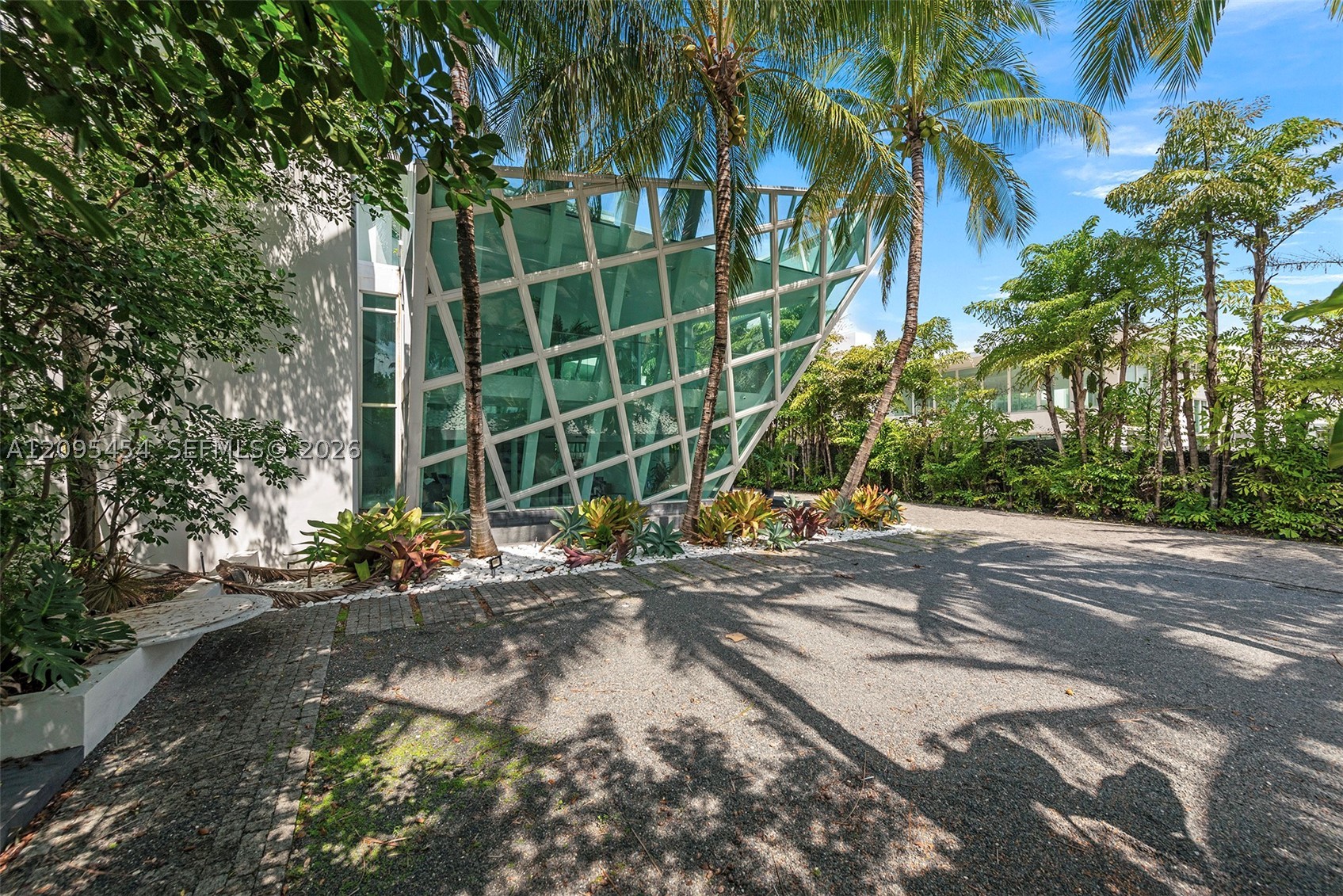 480 Ocean Blvd Property Photo 15