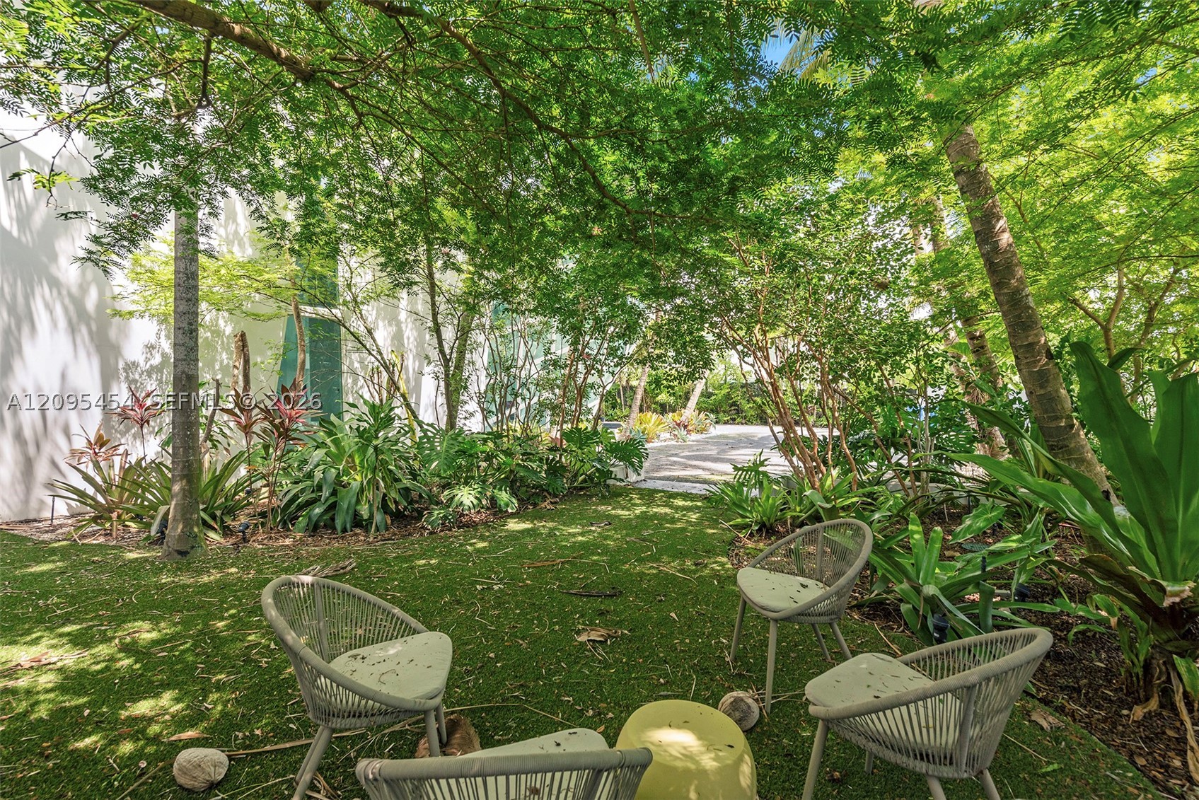480 Ocean Blvd Property Photo 16