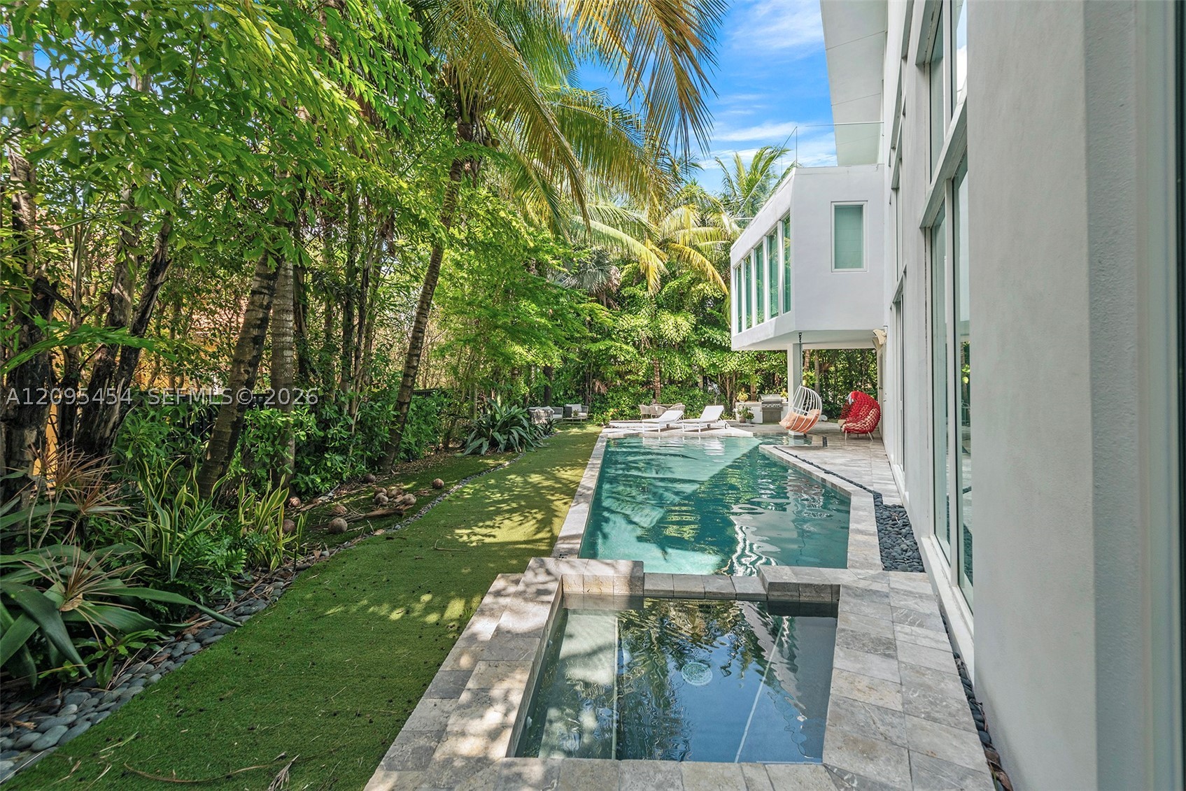 480 Ocean Blvd Property Photo 19