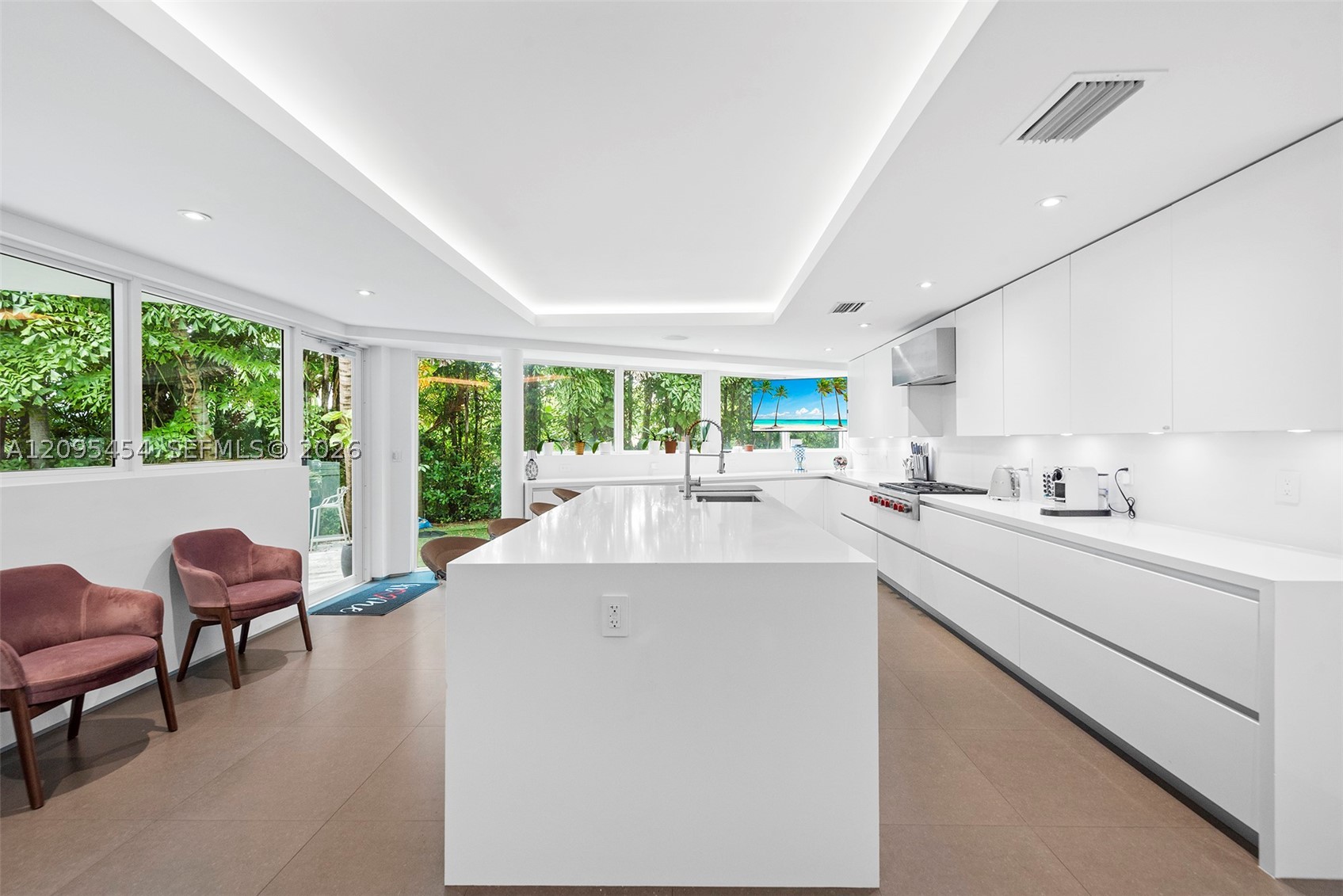 480 Ocean Blvd Property Photo 43