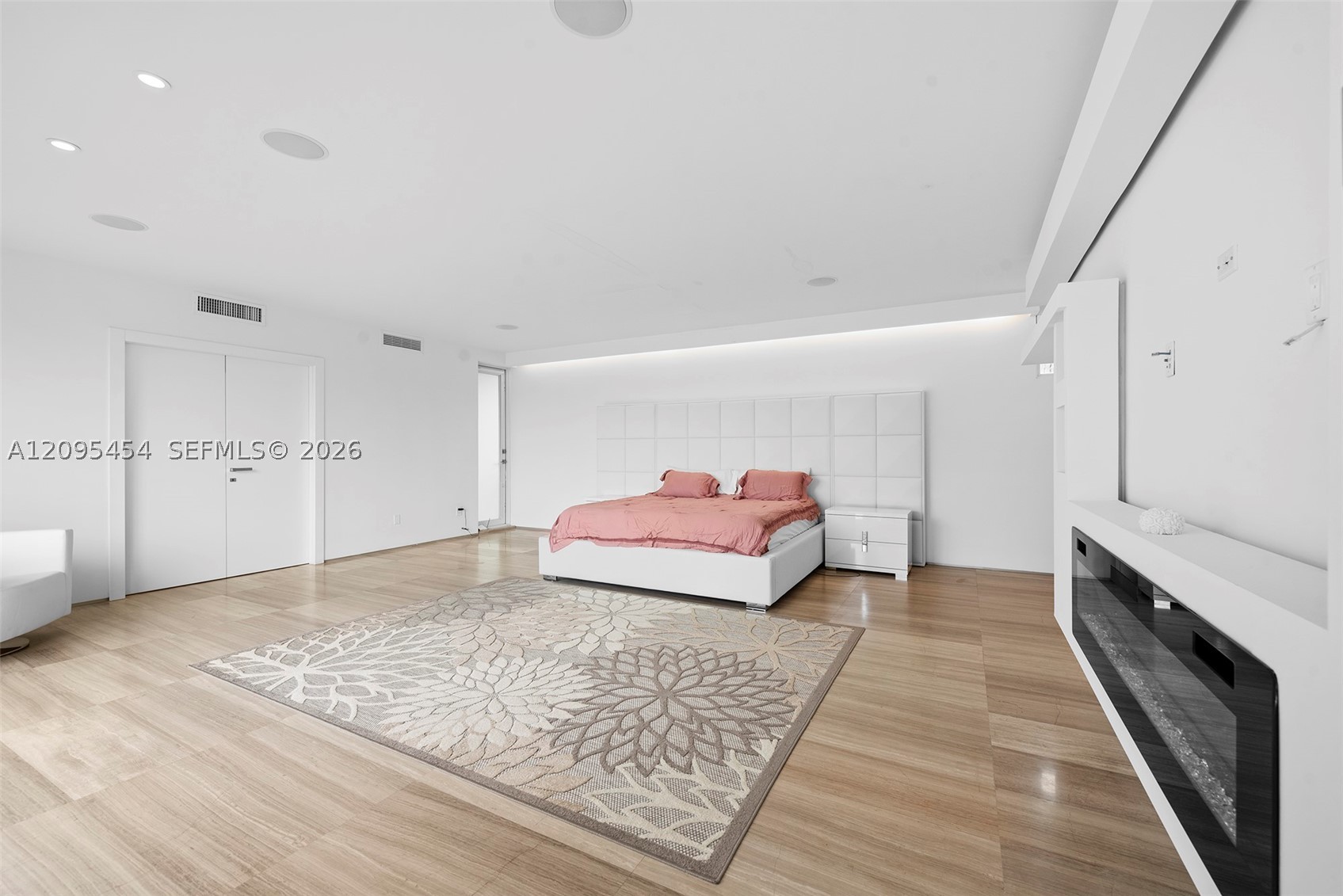 480 Ocean Blvd Property Photo 84