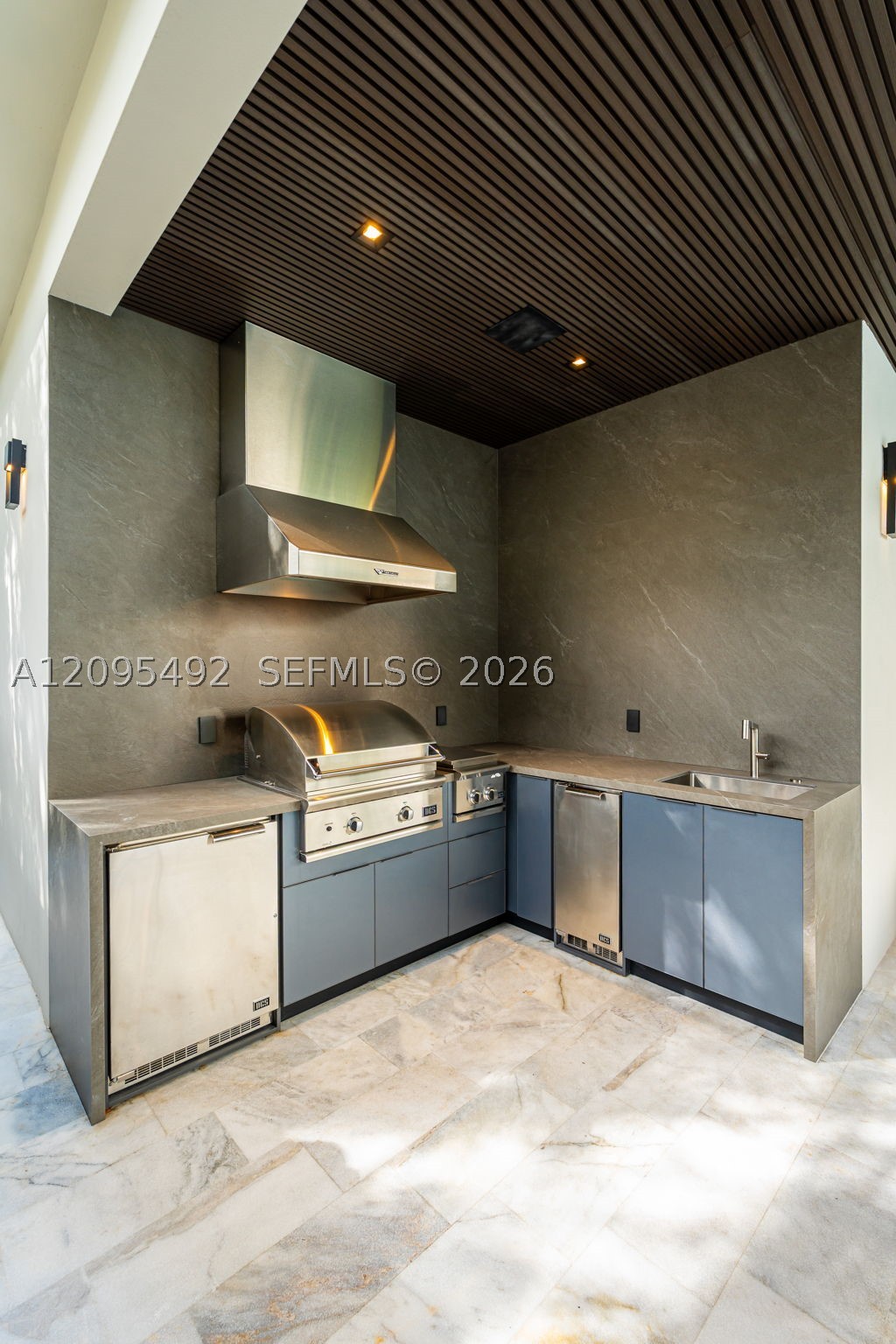 10540 Nw 67th Ter Property Photo 48