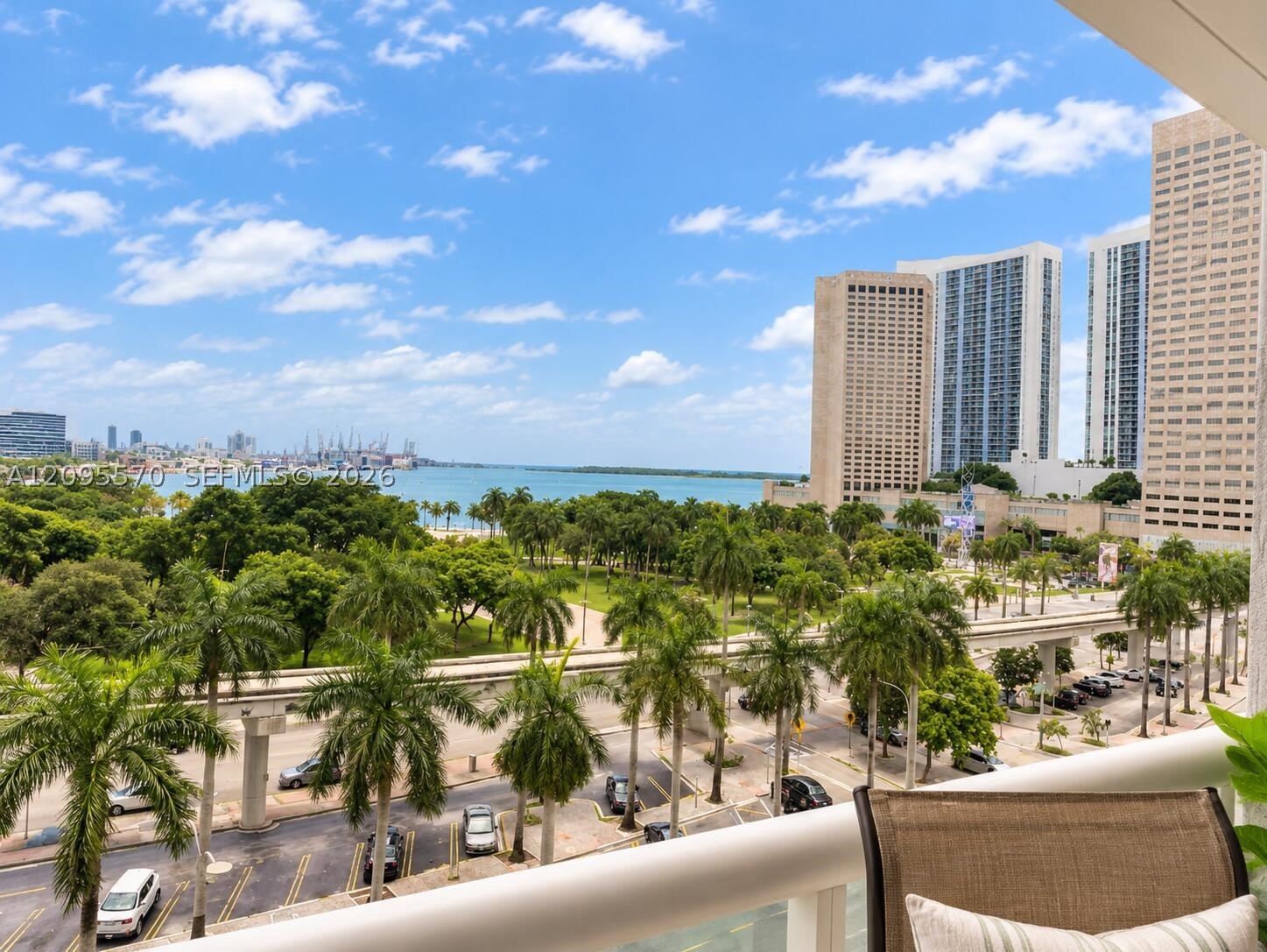 50 Biscayne Blvd 705 Property Photo 1