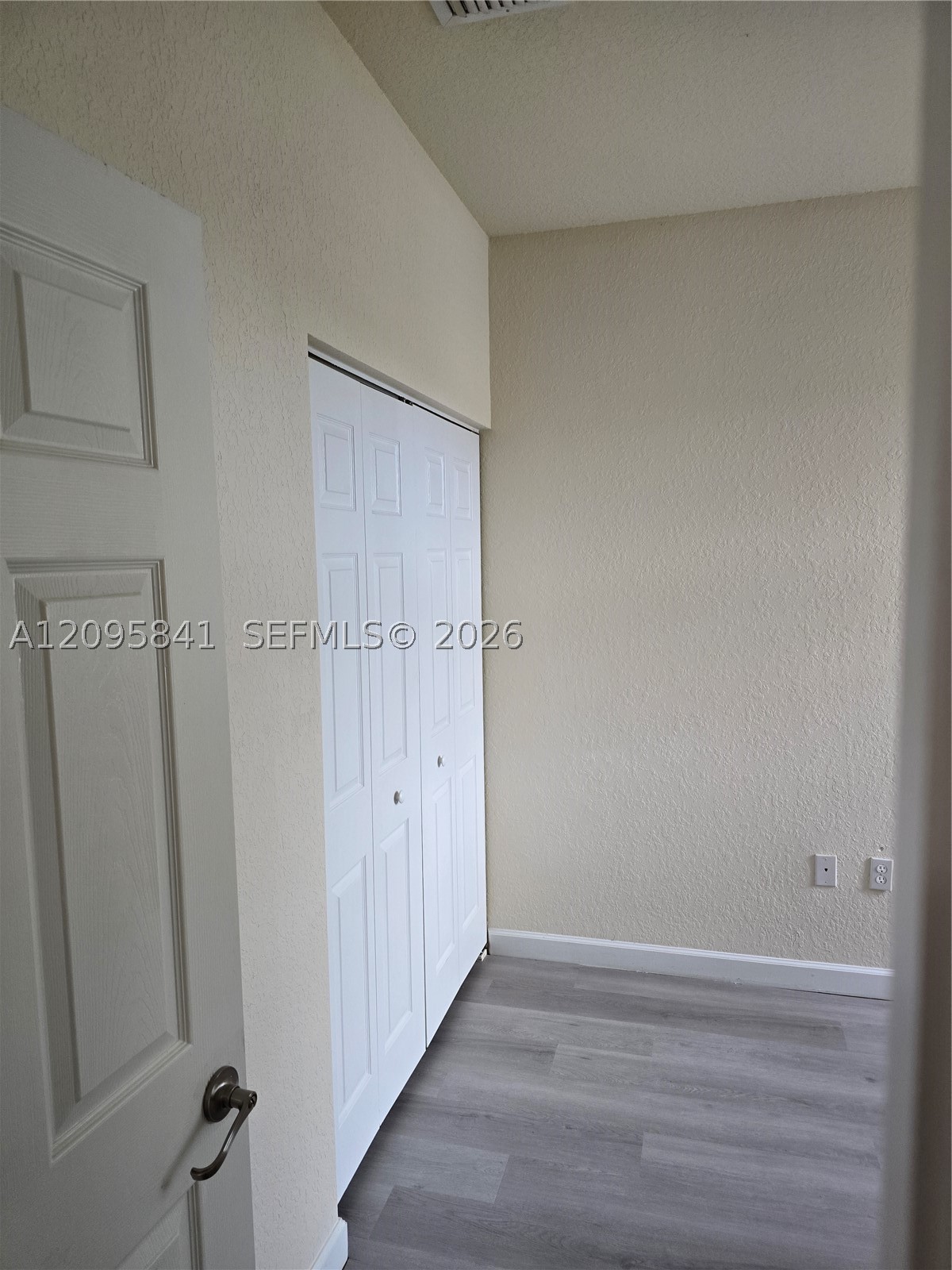 2853 Se 1st Dr 6 Property Photo 14