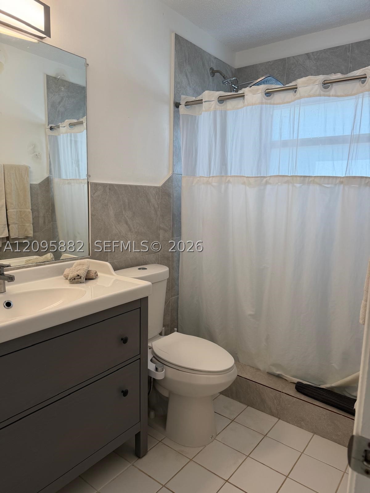 4830 Sw 196th Ln Property Photo 11