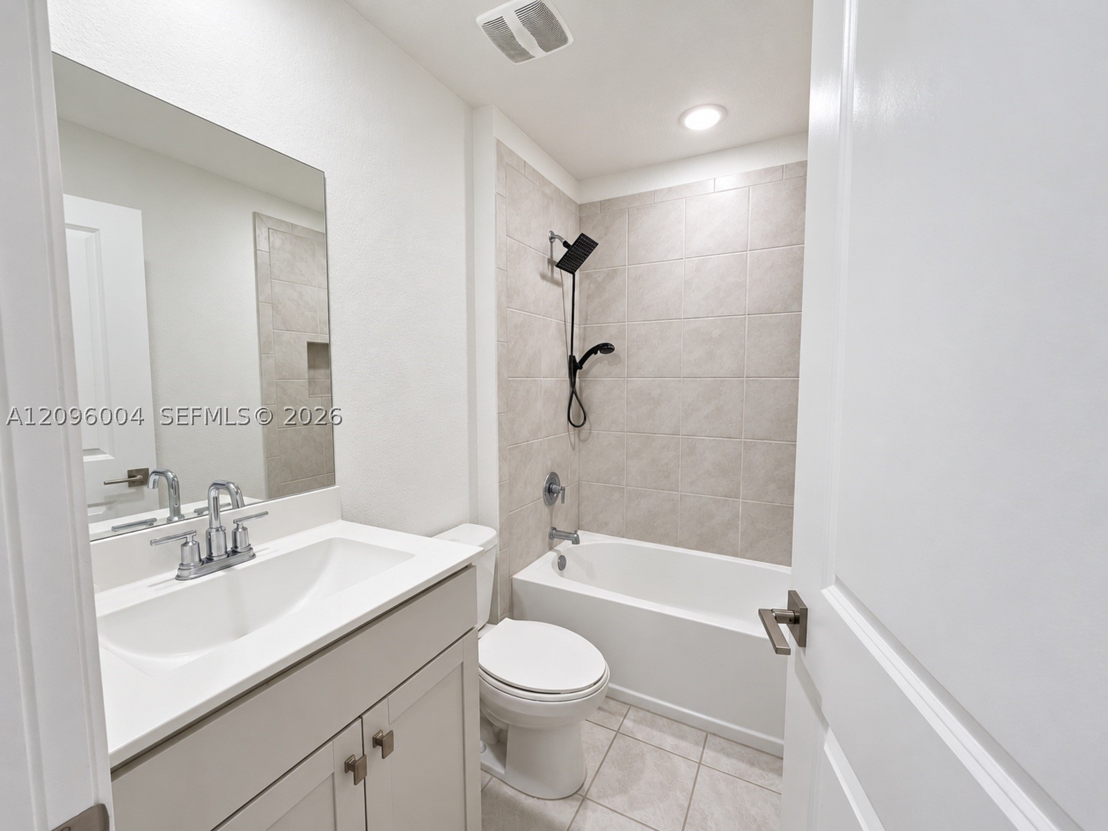 2419 Se 11th St Property Photo 23