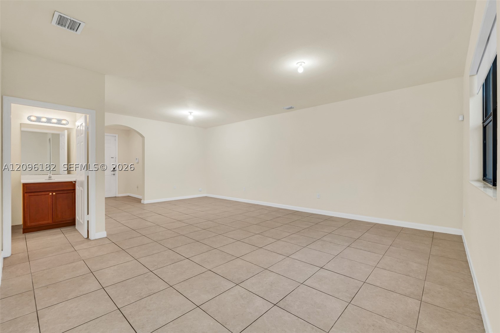 241 Se 35th Ave Property Photo 10