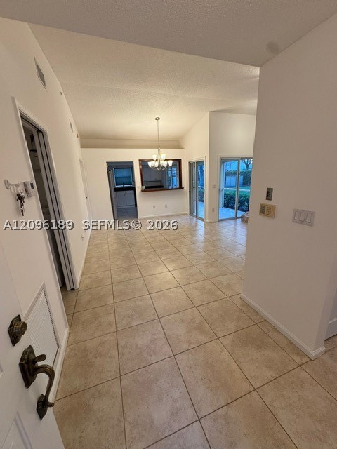 610 Se 22nd Ln Property Photo 2