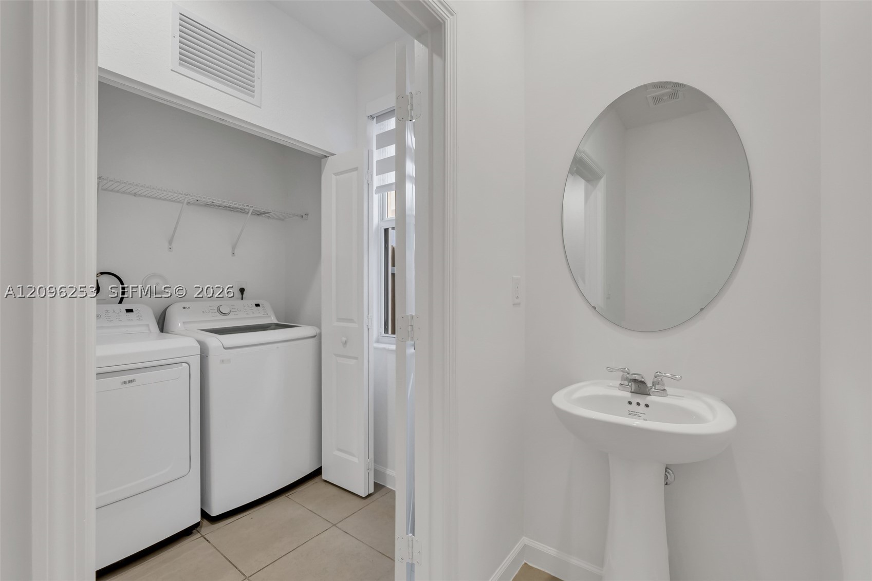 2479 Se 24th Dr Property Photo 35