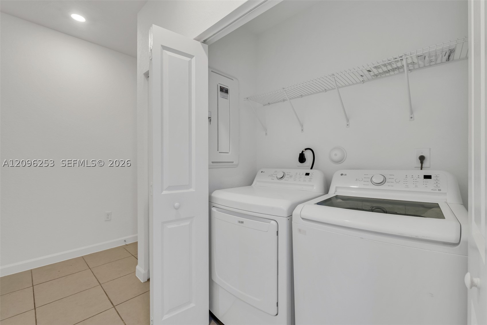 2479 Se 24th Dr Property Photo 36