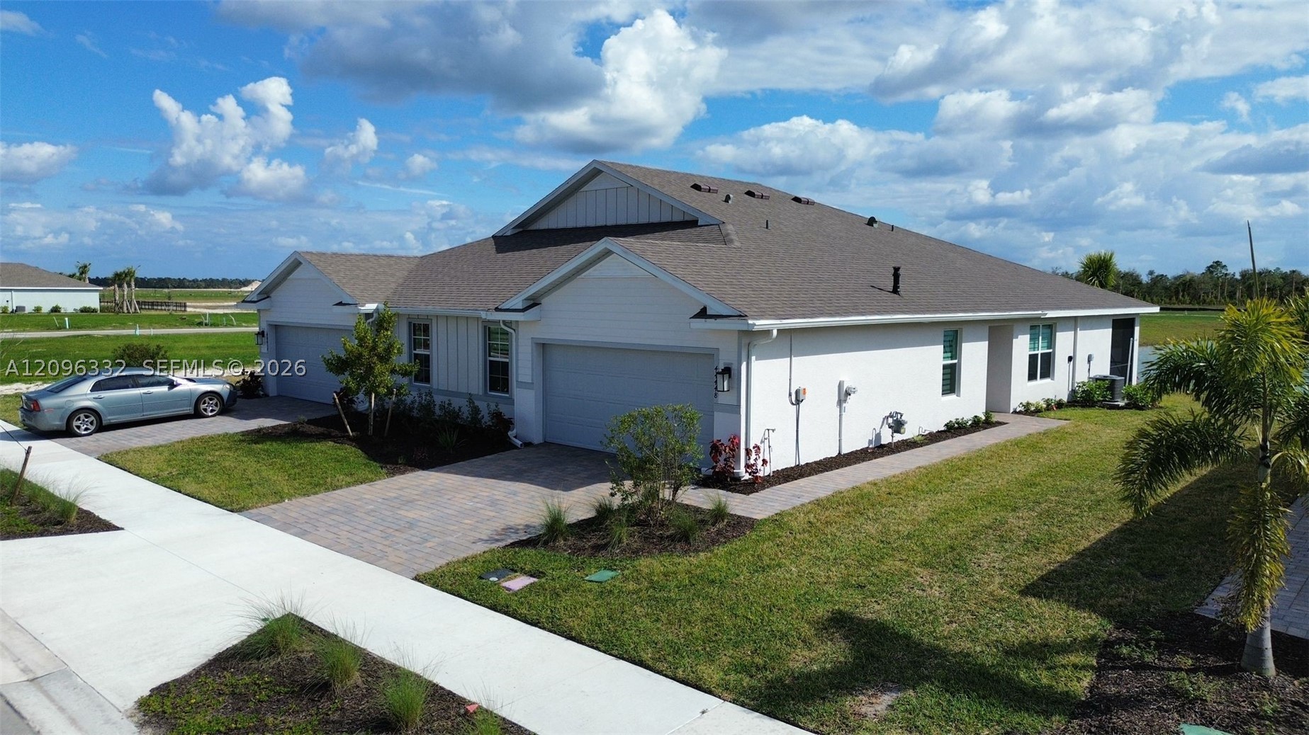 44448 Palm Frond Dr N Palm Frond Dr Property Photo 3