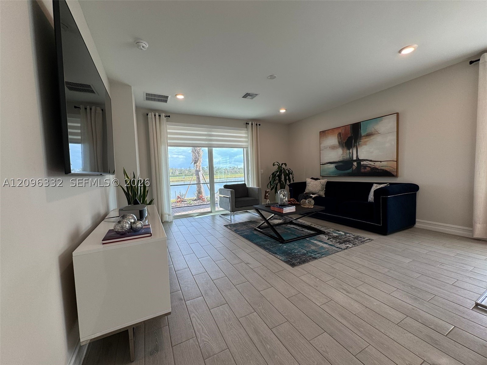 44448 Palm Frond Dr N Palm Frond Dr Property Photo 10