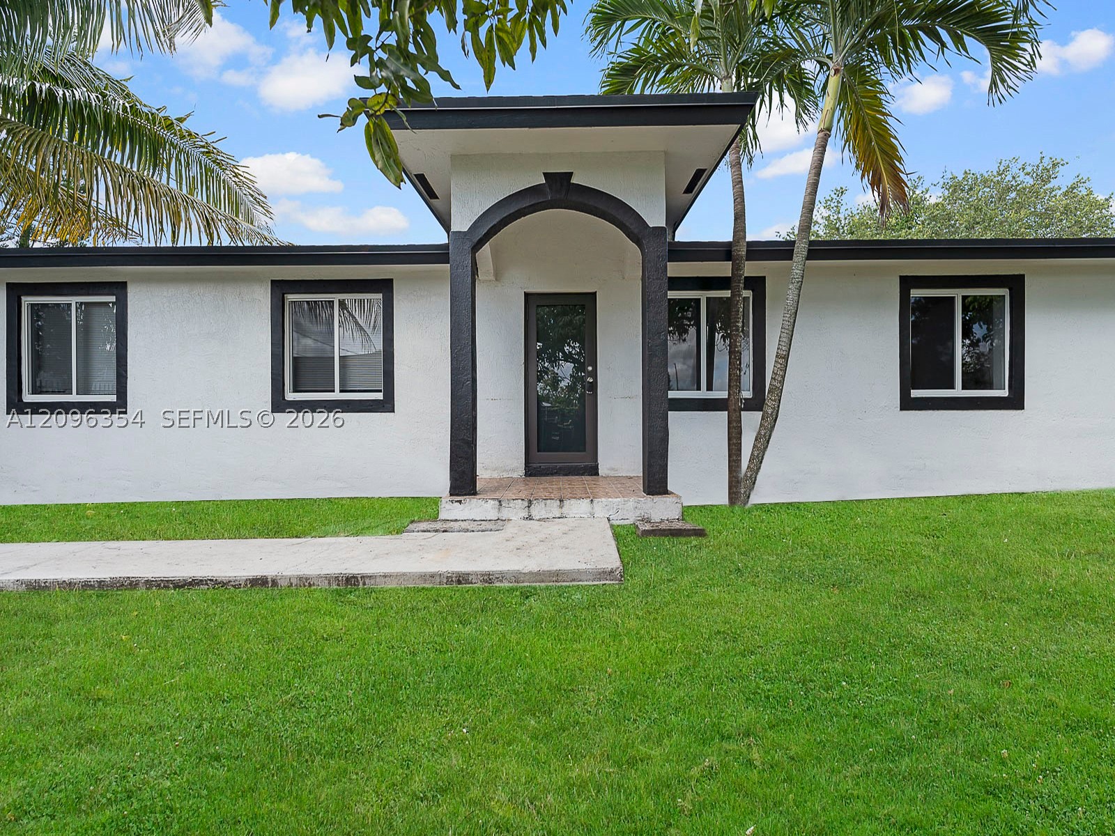 26650 Sw 138th Ct Property Photo 8