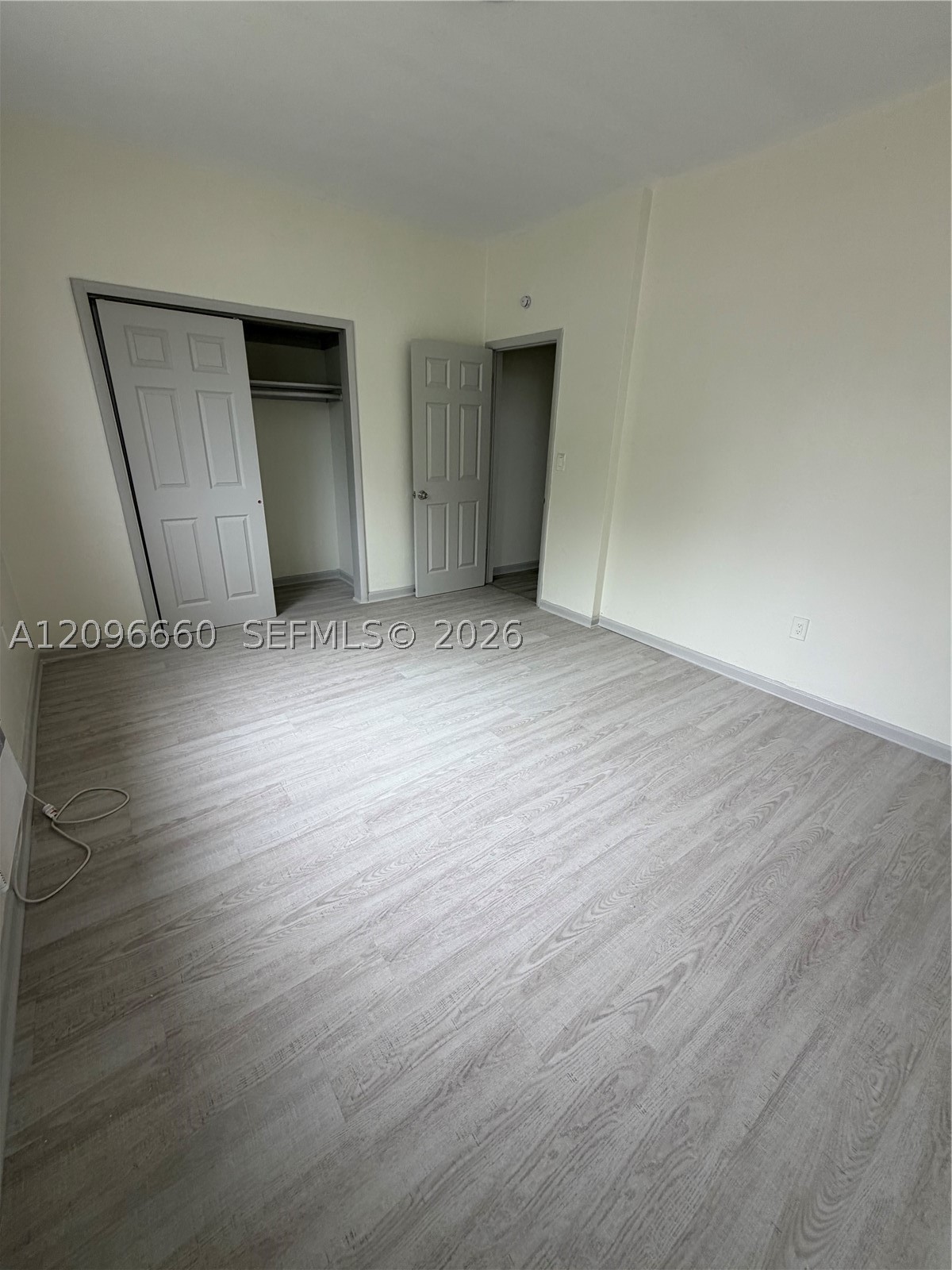 1120 Marseille Dr 2 Property Photo 4