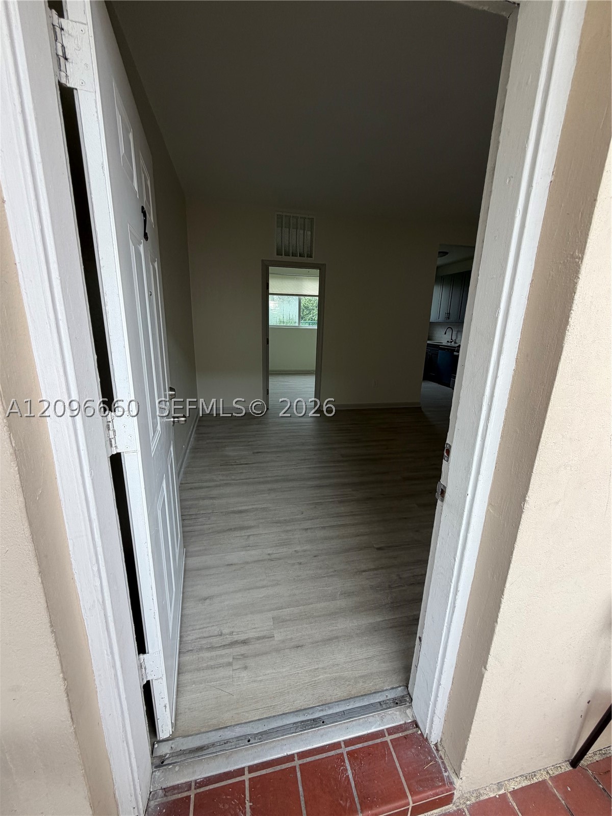 1120 Marseille Dr 2 Property Photo 9