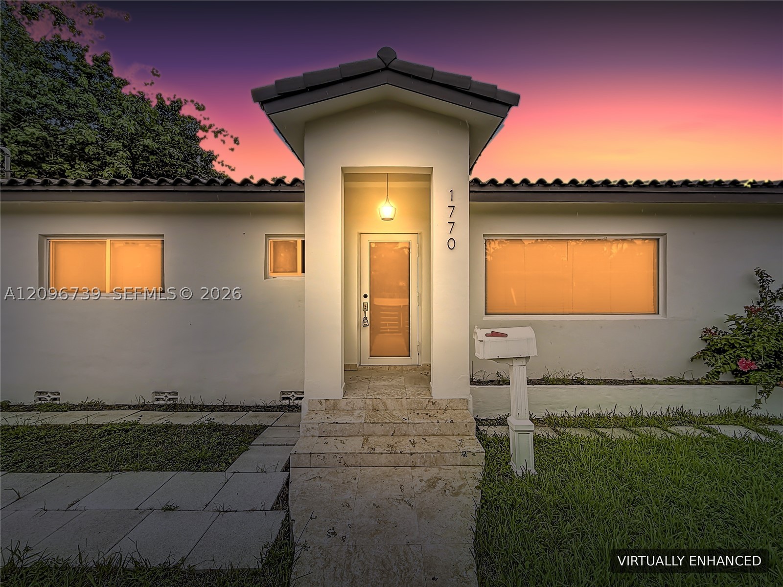 1770 SW 17th Ave Property Photo 1