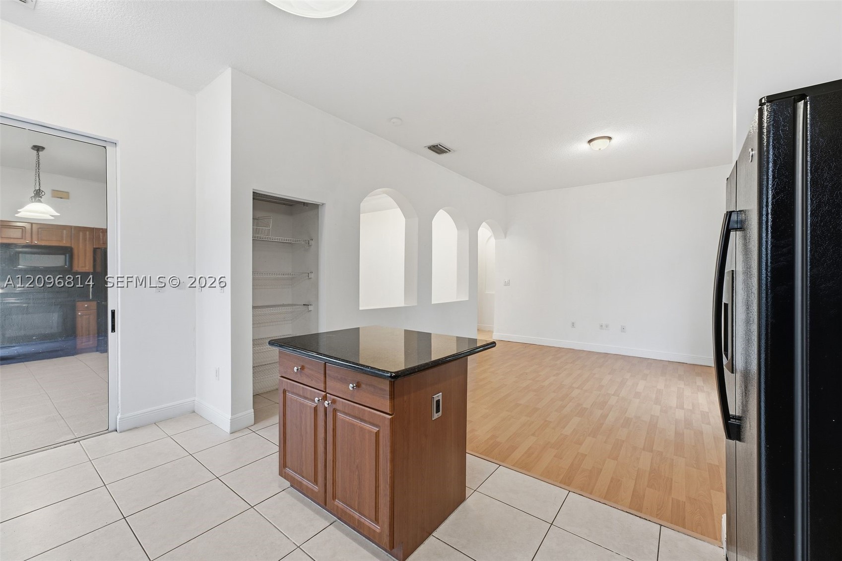 1420 Se 23rd Dr. Property Photo 17