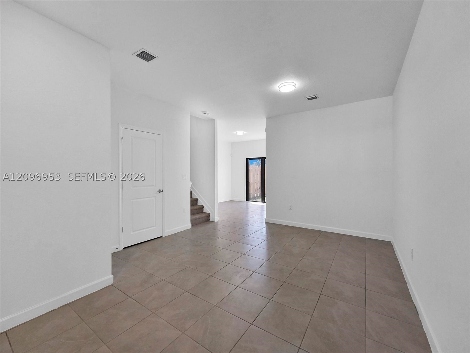 11924 Sw 247th Ter . Property Photo 7