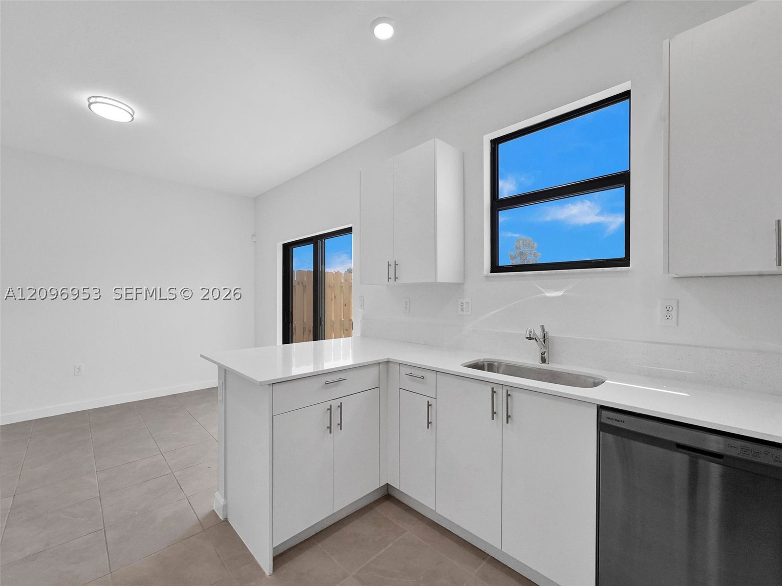 11924 Sw 247th Ter . Property Photo 13
