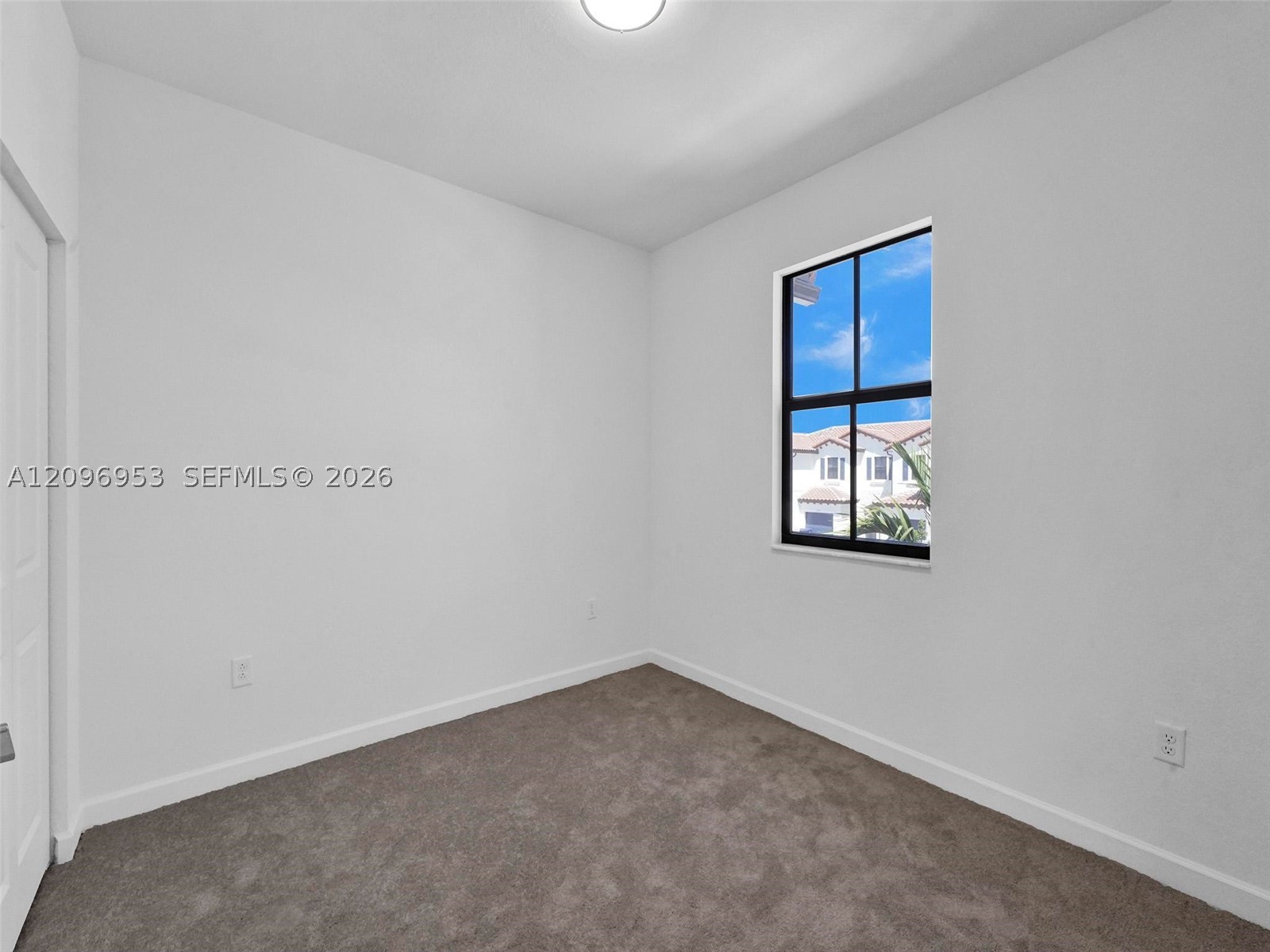 11924 Sw 247th Ter . Property Photo 28