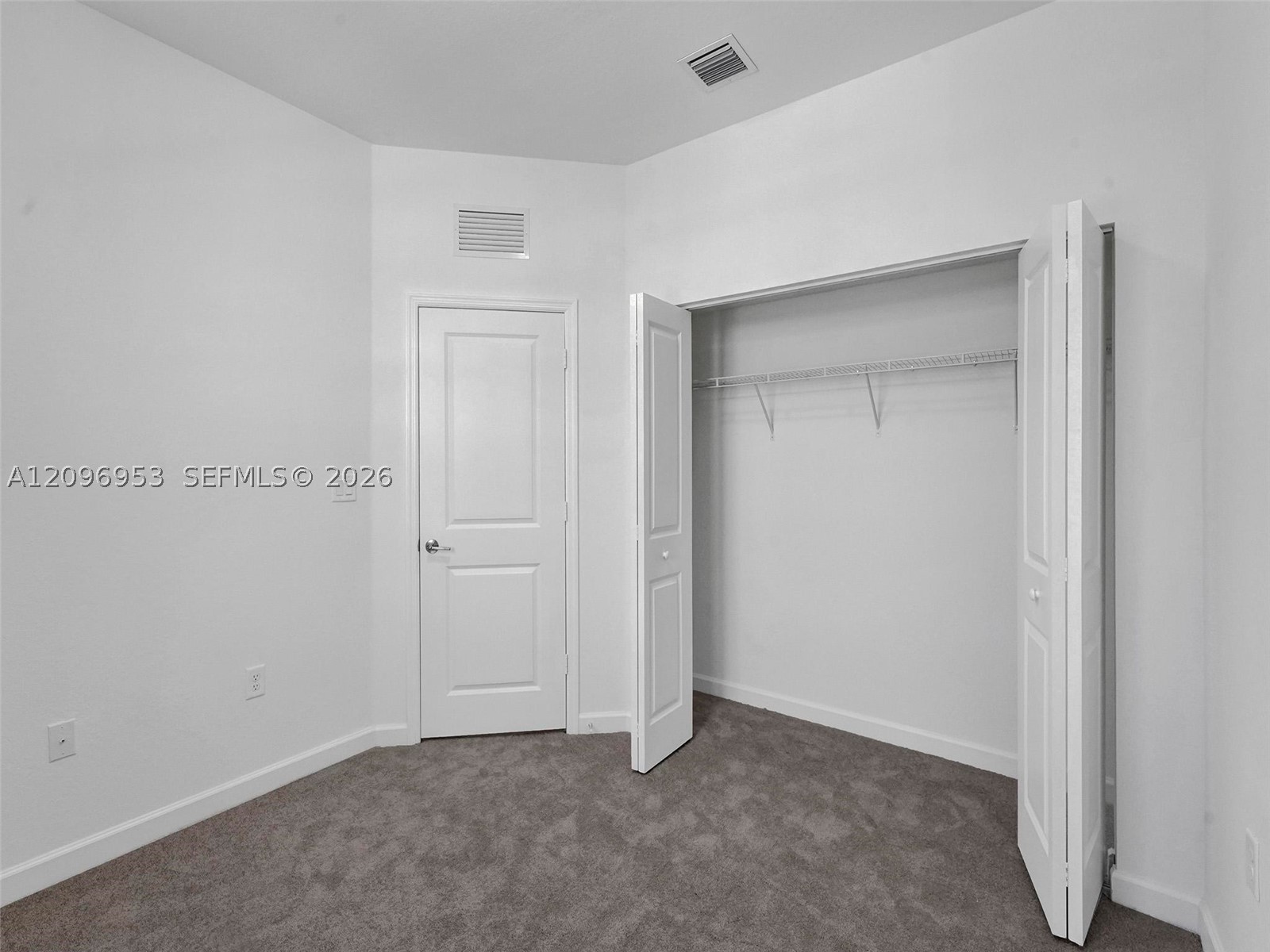 11924 Sw 247th Ter . Property Photo 30