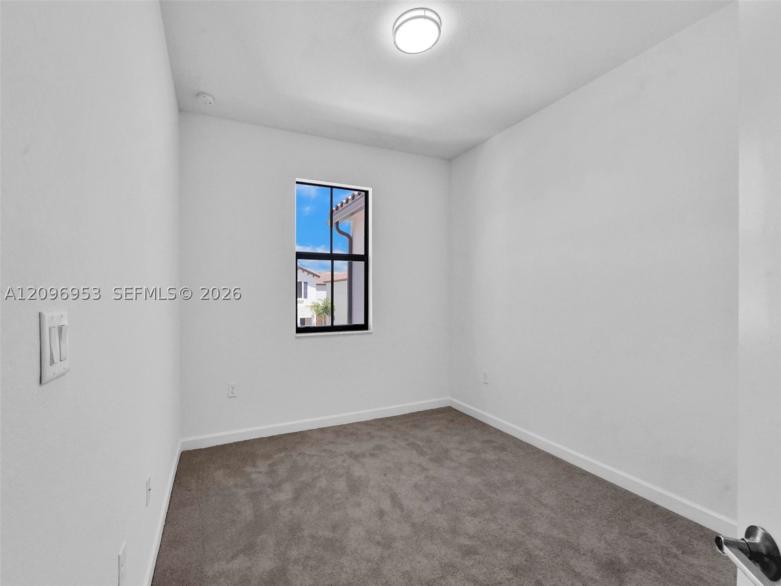 11924 Sw 247th Ter . Property Photo 31