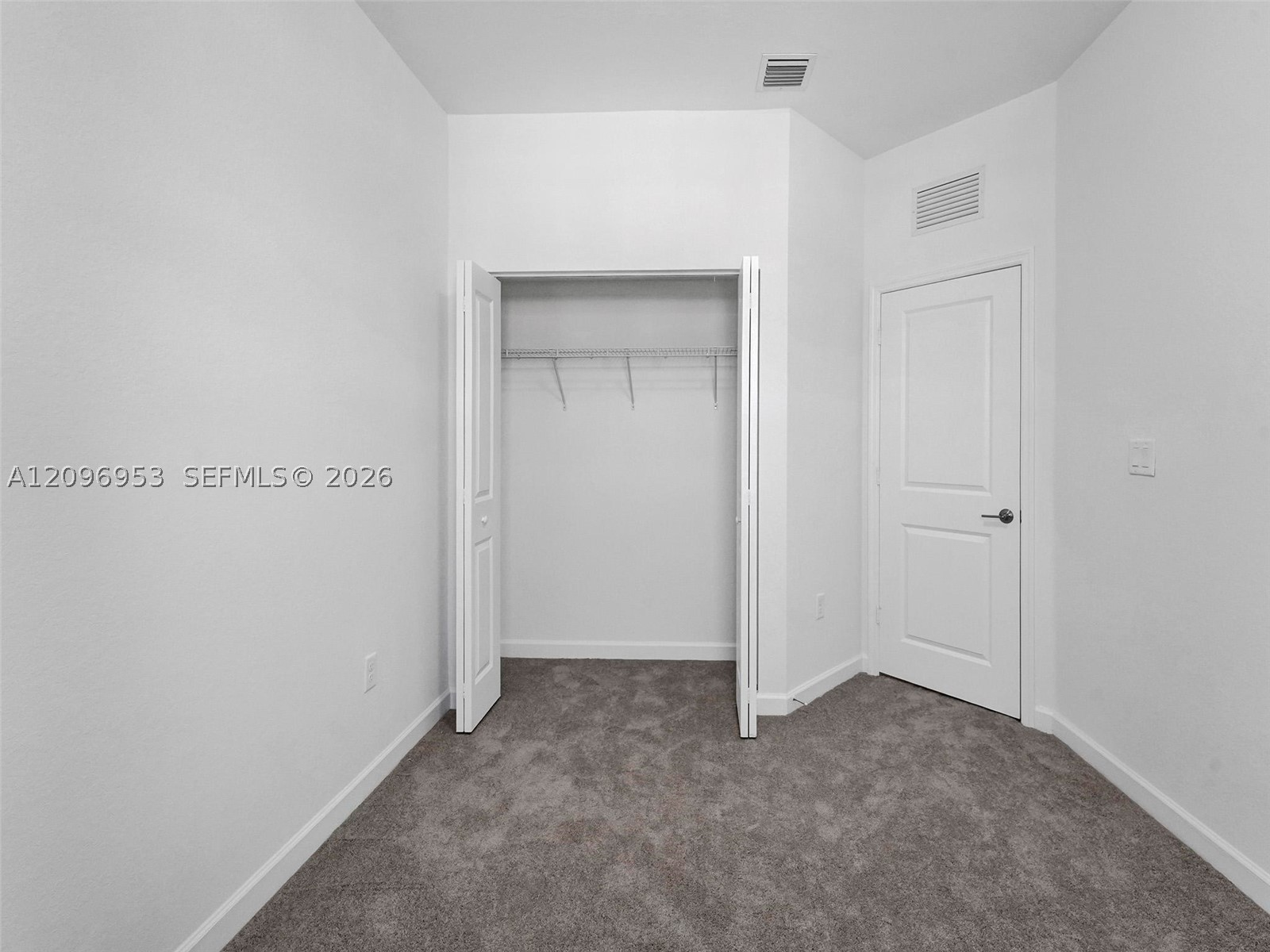 11924 Sw 247th Ter . Property Photo 33