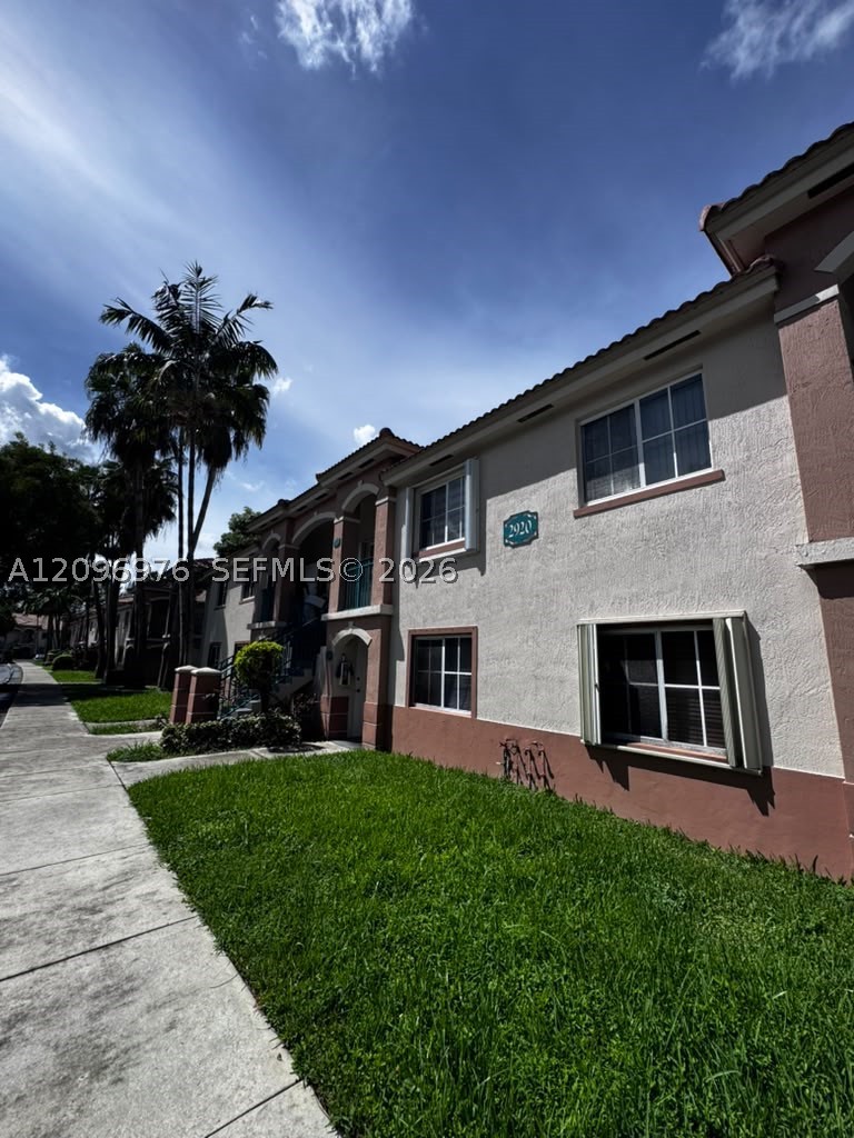 A12096976 Property Photo 2