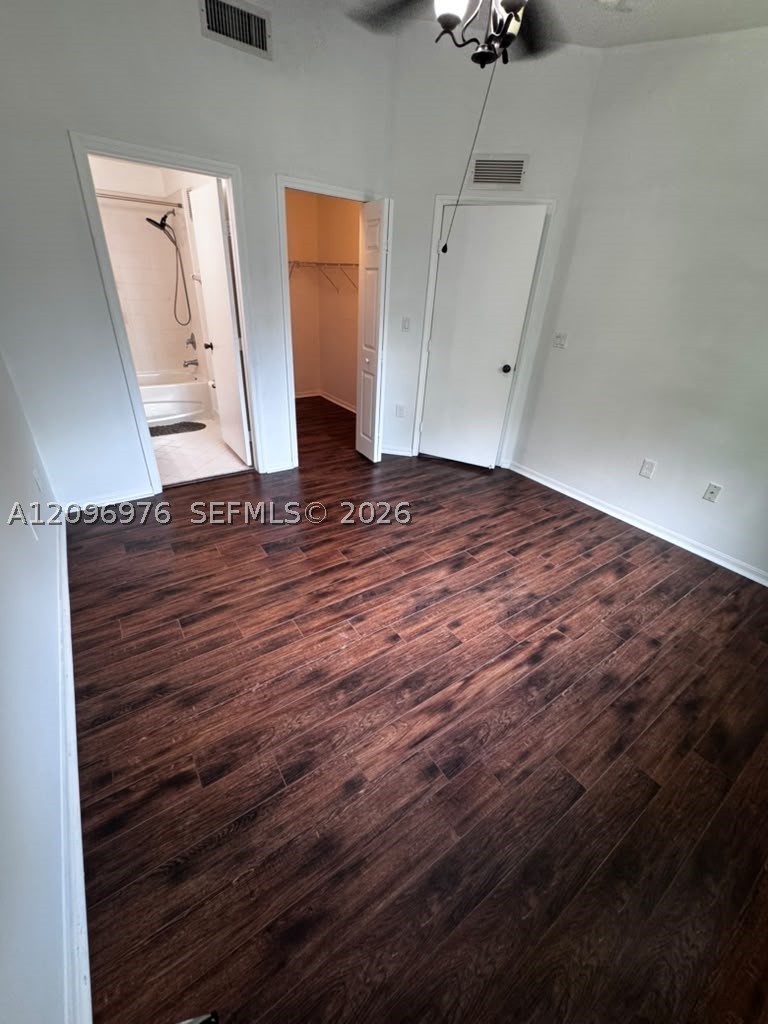 A12096976 Property Photo 8