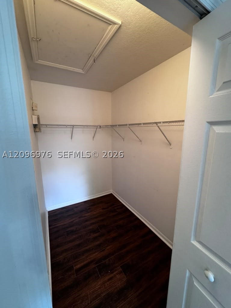 A12096976 Property Photo 9
