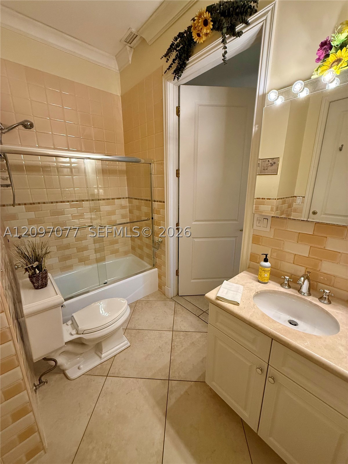 20175 Sw 256th St Property Photo 14