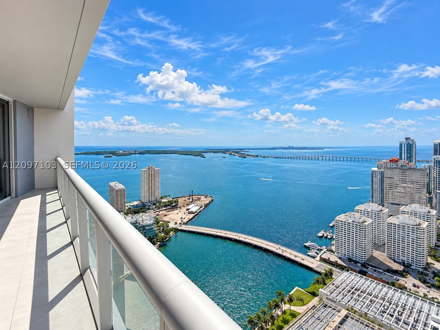 495 Brickell Ave 4911 Property Photo 1