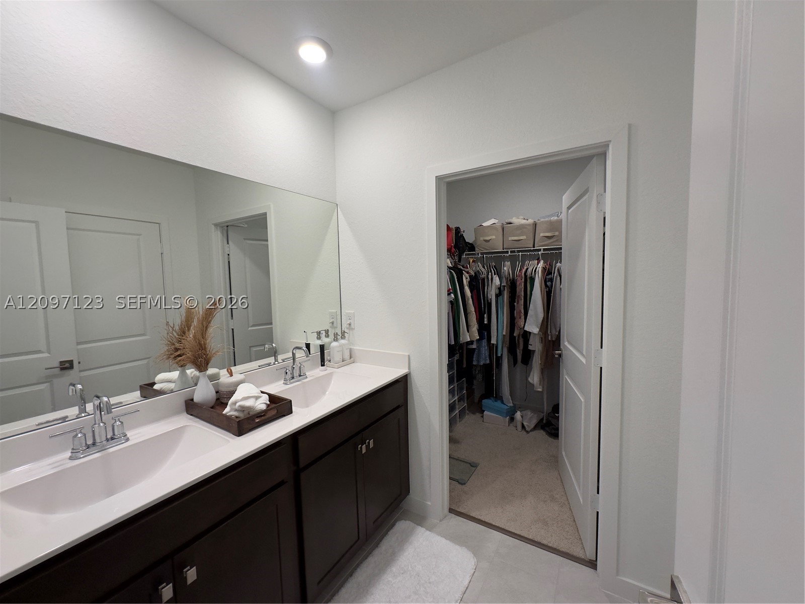 1842 Se 7th Ter 1842 Property Photo 4