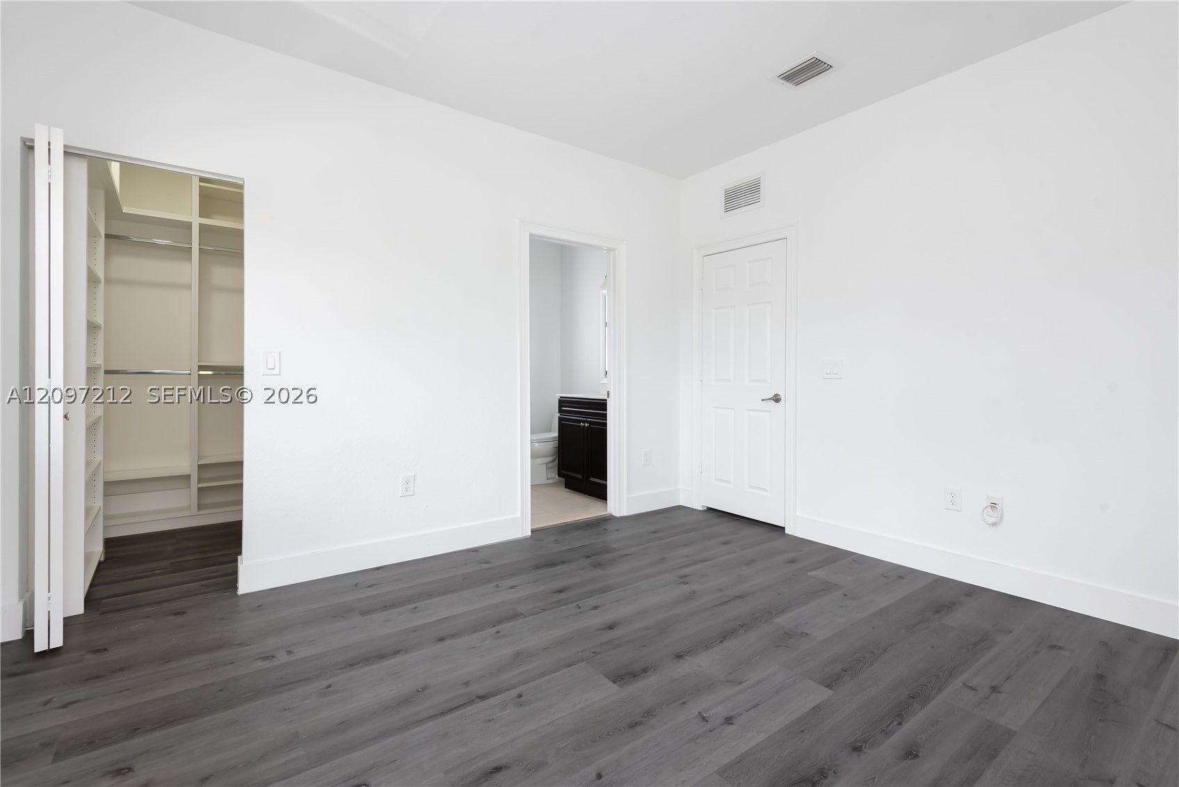 10235 Nw 87th Ter Property Photo 64