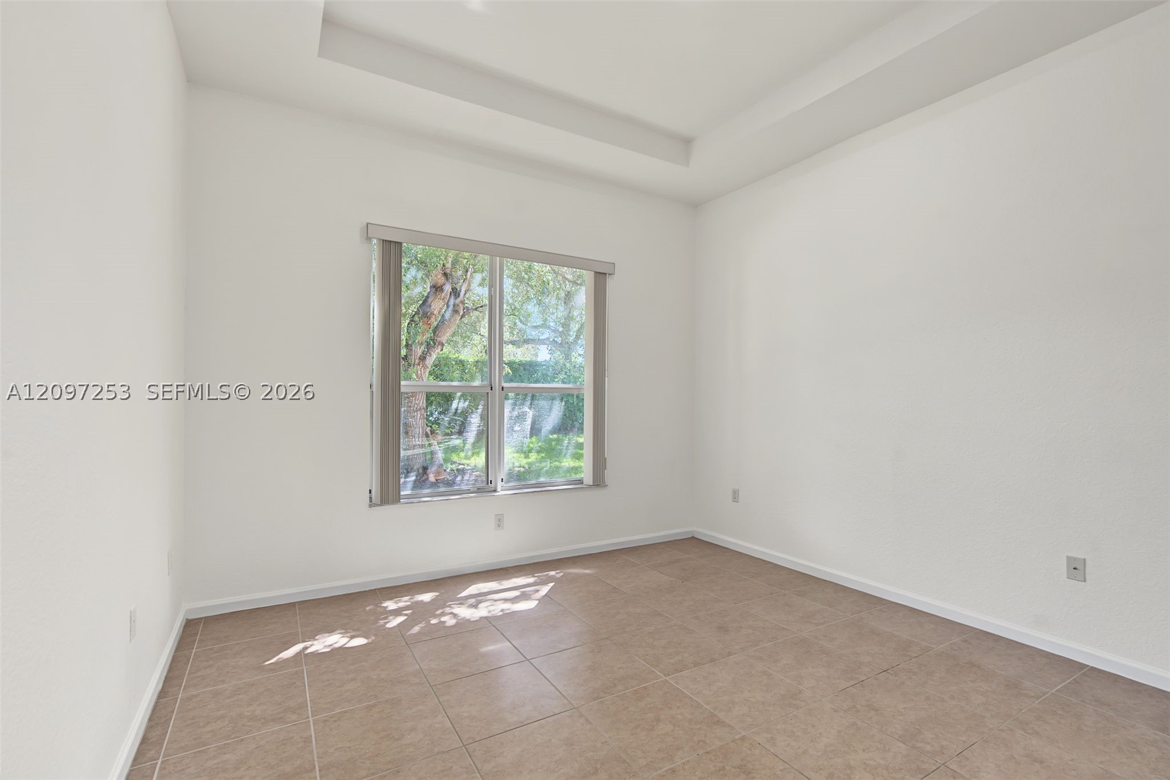 983 Ne 37th Pl 983 Property Photo 15