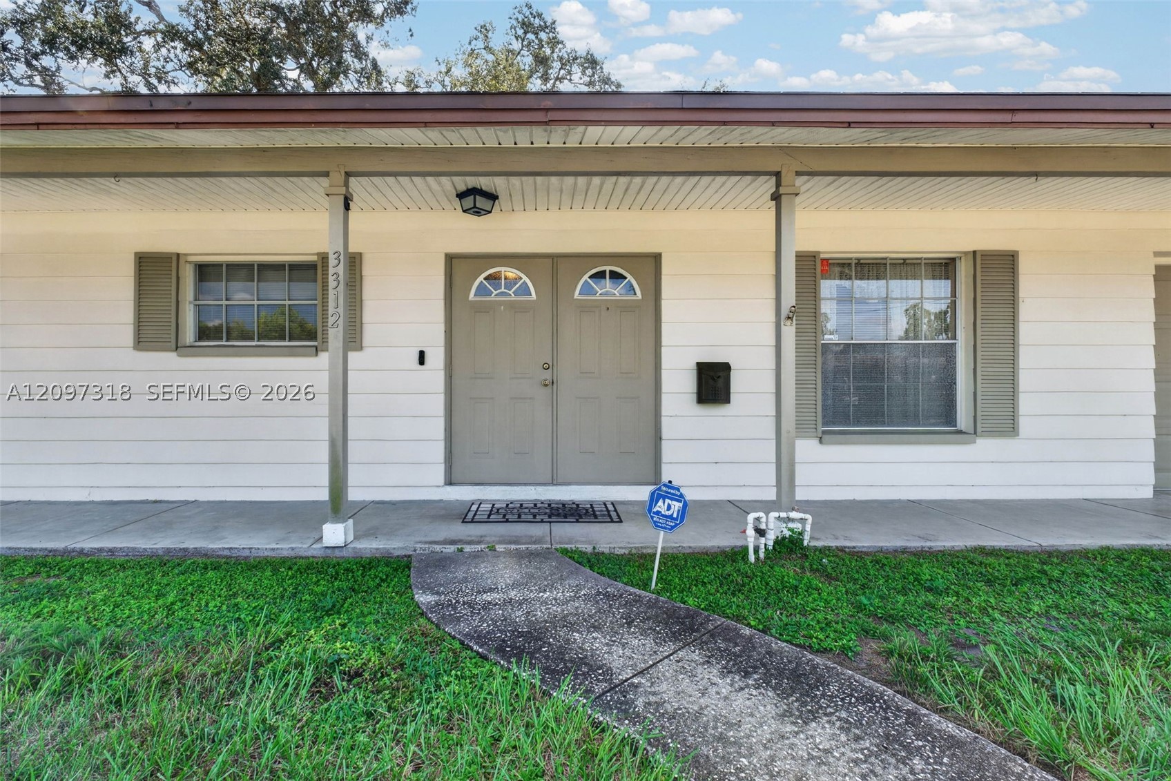 3312 W Burke St Property Photo 5