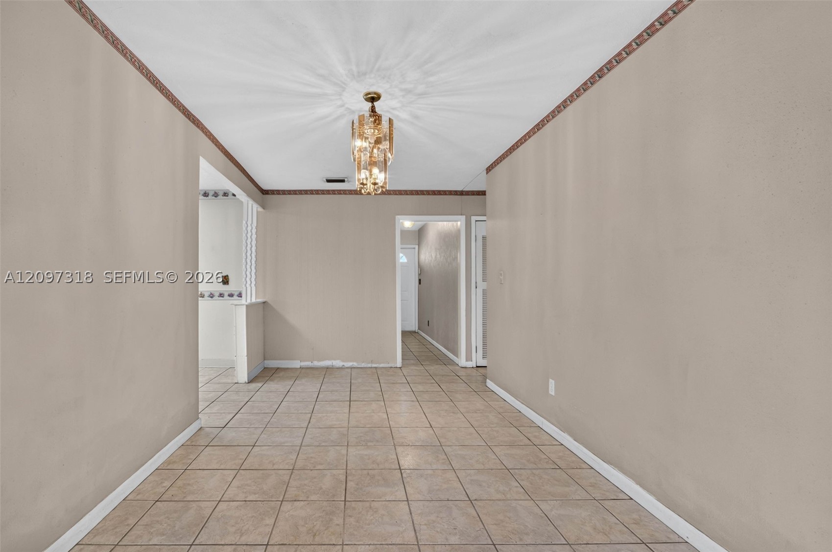 3312 W Burke St Property Photo 15