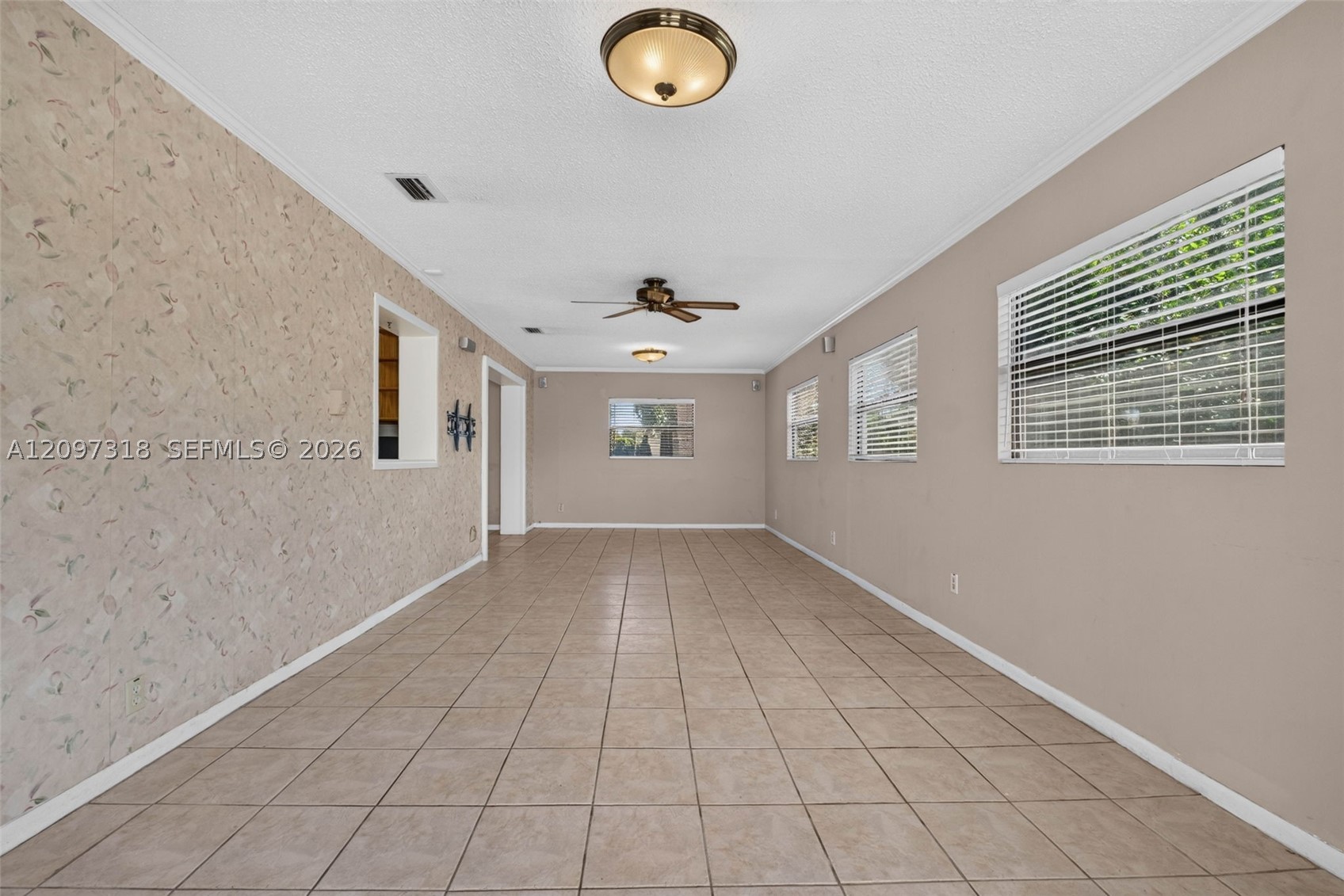 3312 W Burke St Property Photo 32