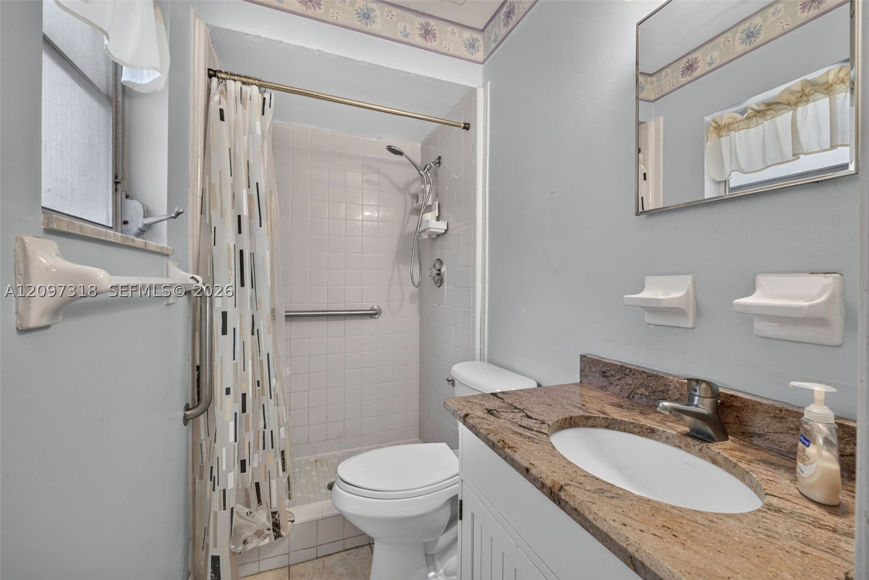 3312 W Burke St Property Photo 50