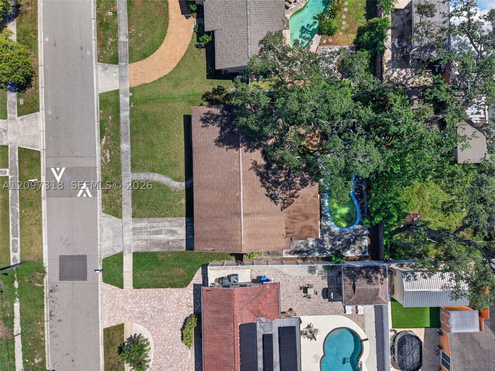 3312 W Burke St Property Photo 60