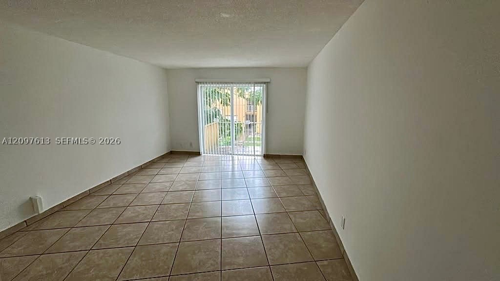 18111 NW 68th Ave H205 Property Photo 1