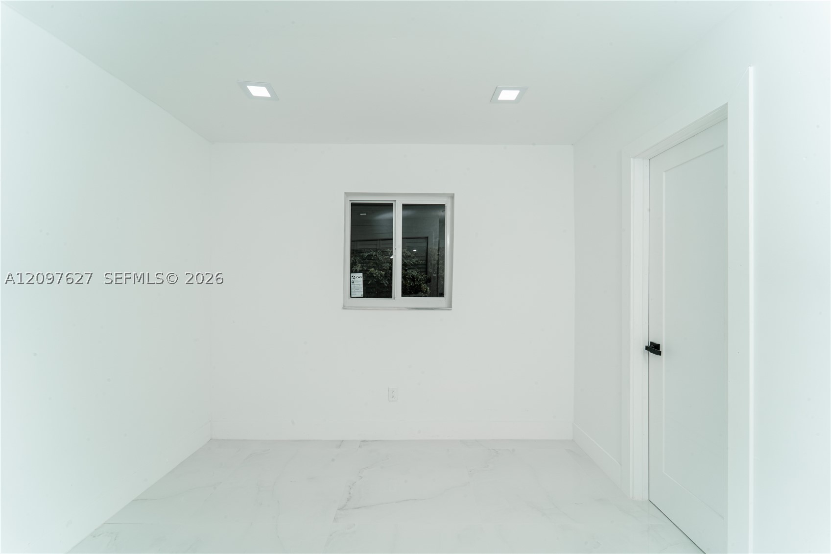 760 Nw 6th St Property Photo 16
