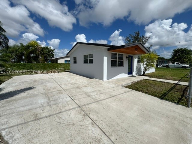 982 Nw 3rd St Property Photo 14