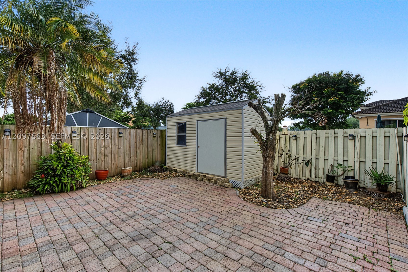 10908 Sw 236th Ter Property Photo 6