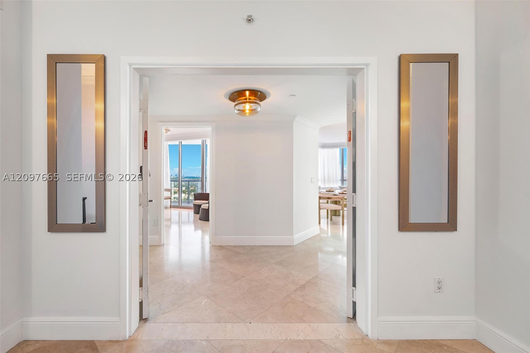 3101 S Ocean Drive 2605 Property Photo 3