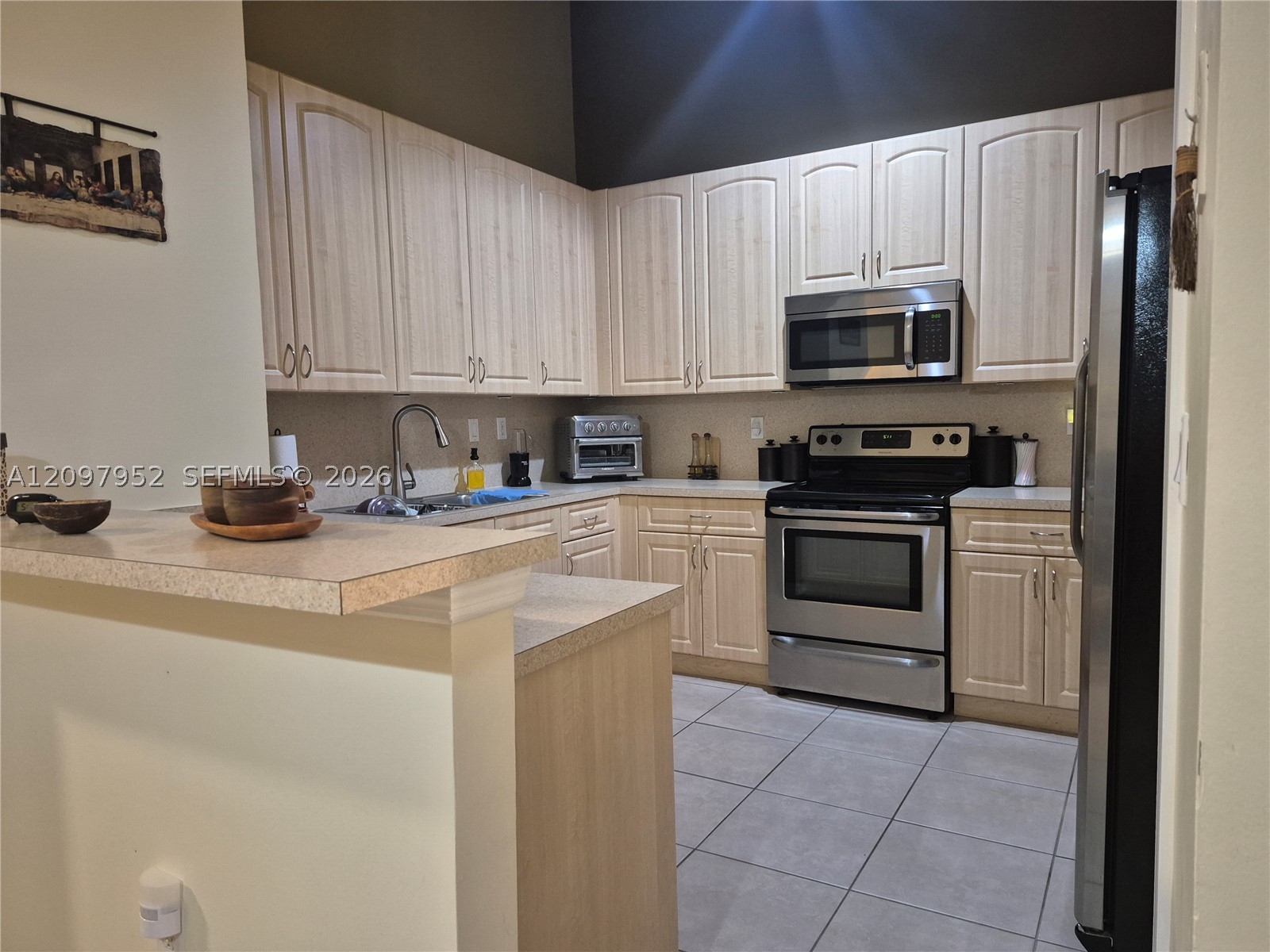 A12097952 Property Photo 2